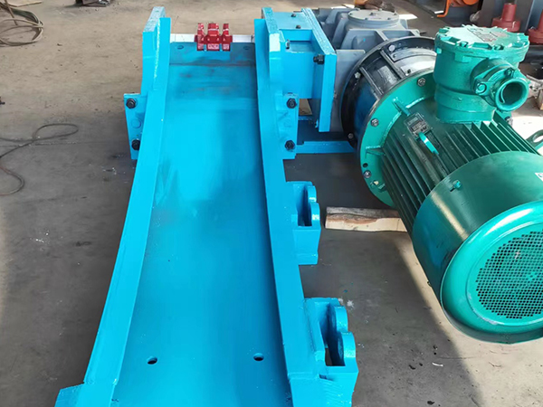 刮板输送机